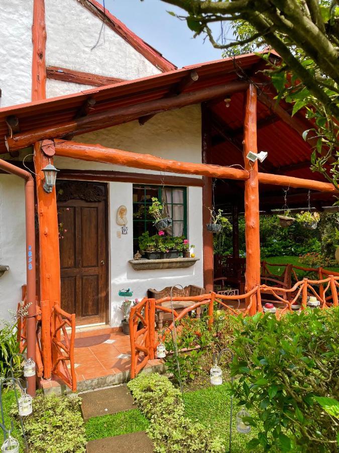 Casa Heidi, Apaneca Villa Екстериор снимка